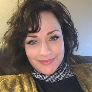 Meet your Posher, Ruth